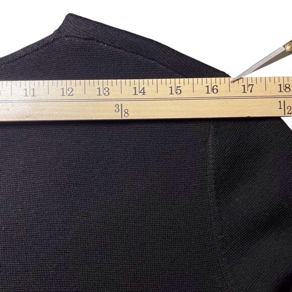 COS Women's Wool Cardigan Sweater Size Medium Black Boxy Minimalist Office EUC - Picture 9 of 12